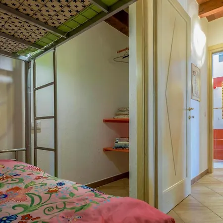 Oliva Apartment *